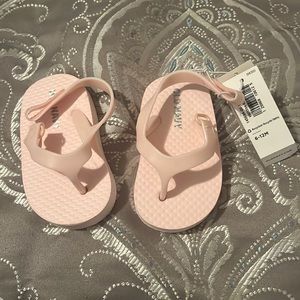 Nwt baby flip flops